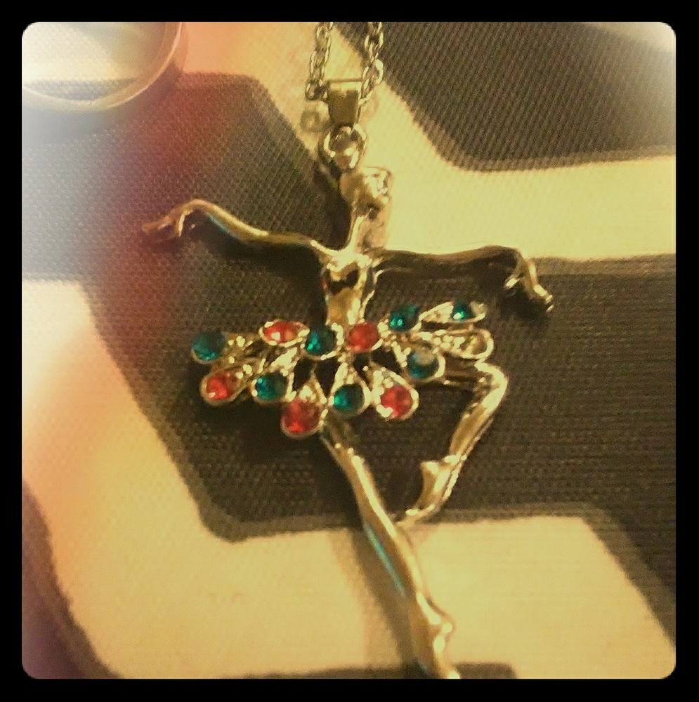 Ballerina necklace